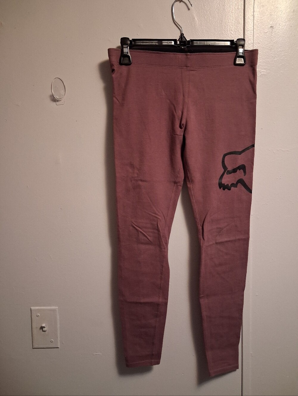 Fox Mauve Leggings with Black Fox Head Logo